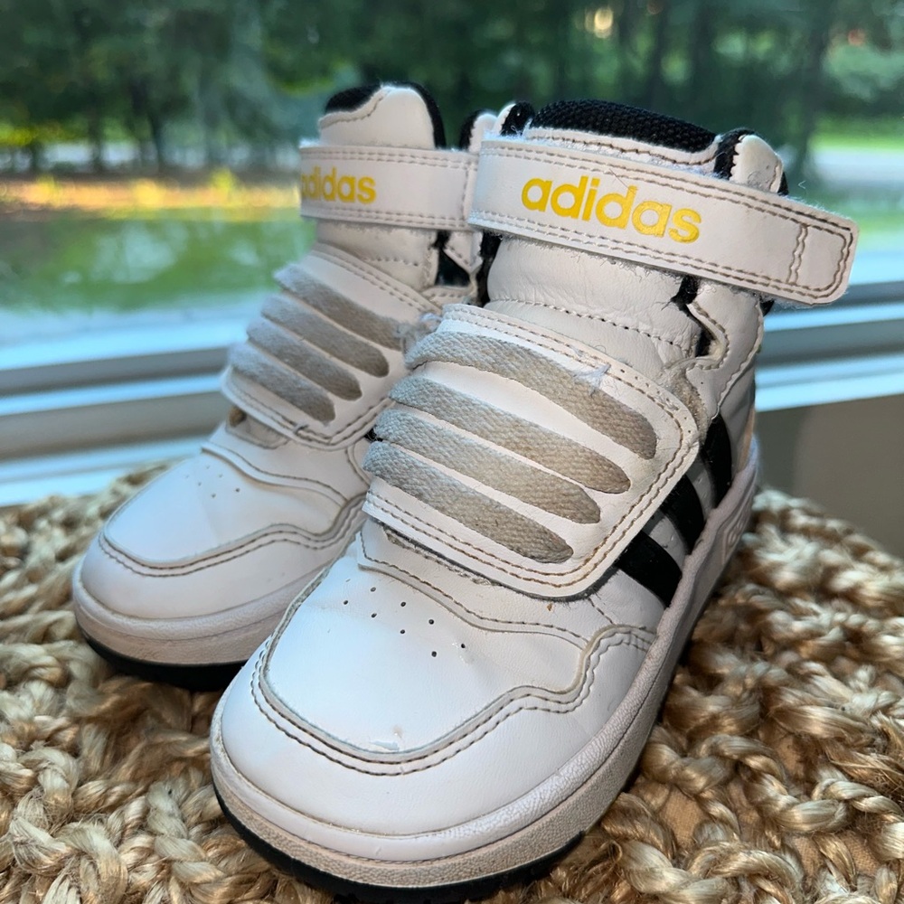 Adidas Kids White and Black Sneakers with Yellow Accents
